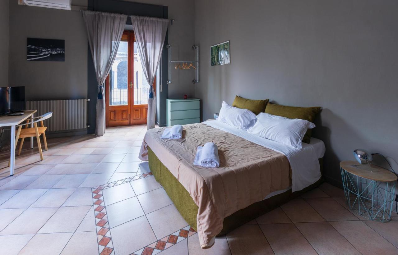 Terrazza Santa Chiara Bed and Breakfast Catania Eksteriør billede