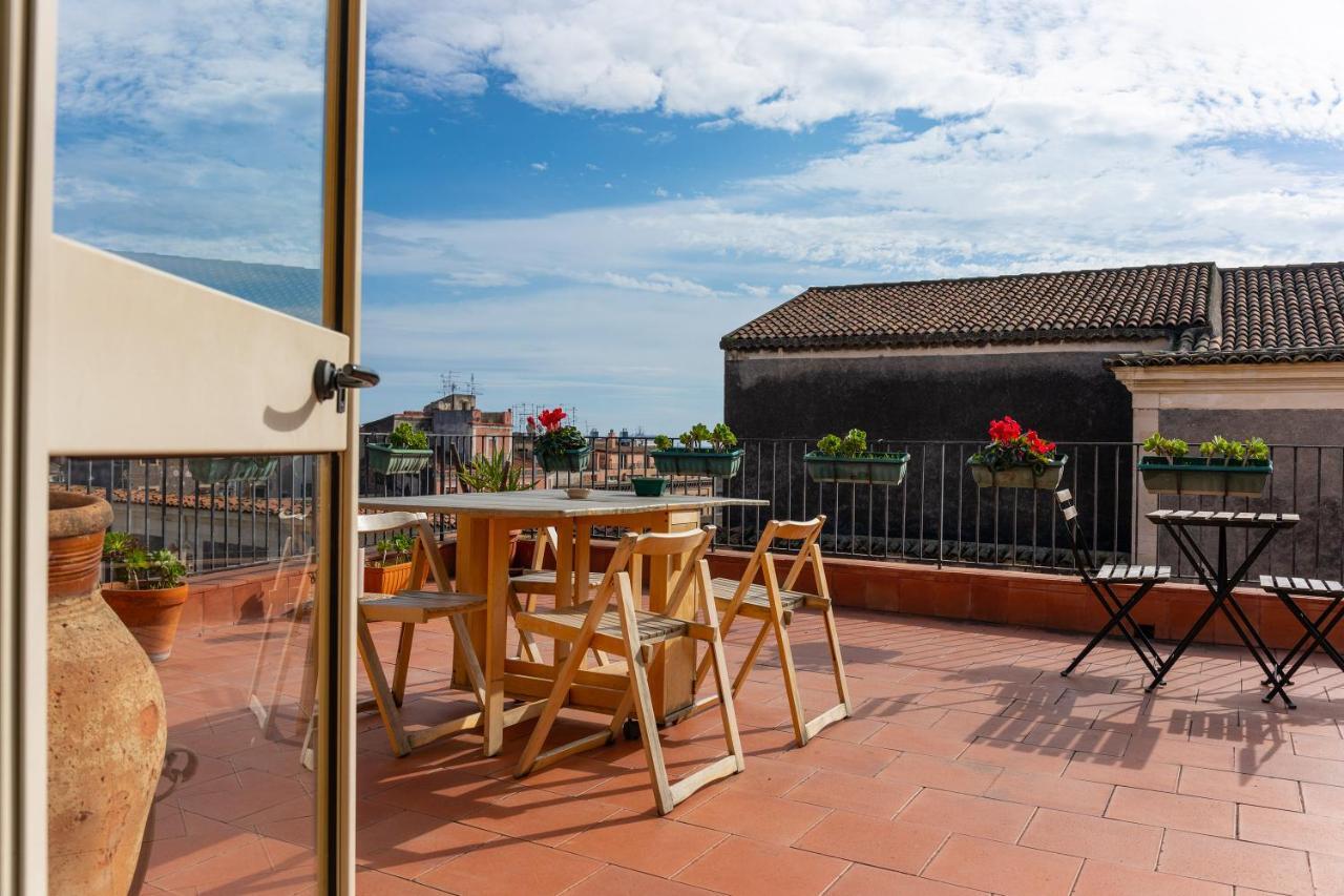 Terrazza Santa Chiara Bed and Breakfast Catania Eksteriør billede